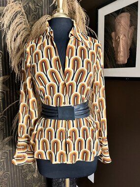 Zara semi-sheer button-up distinct 1970s-inspired geometric retro print top